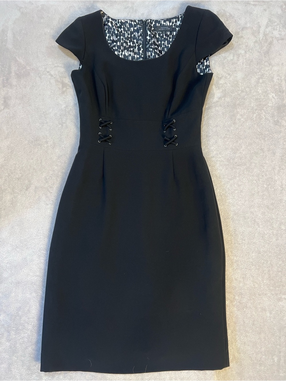 Black Lace-Up Waist Midi Dress with Printed Lining